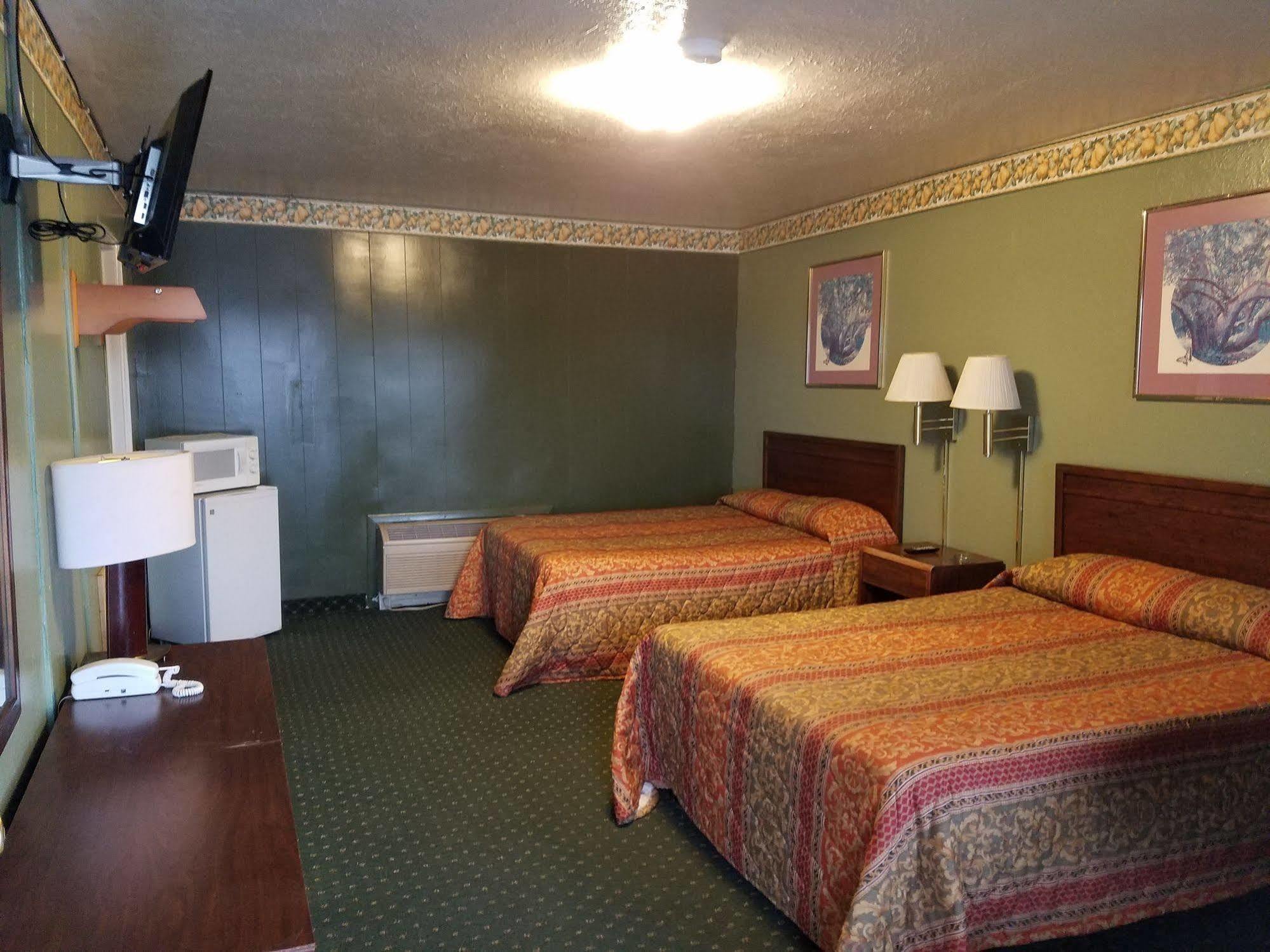 Budget Inn Princeton Bagian luar foto
